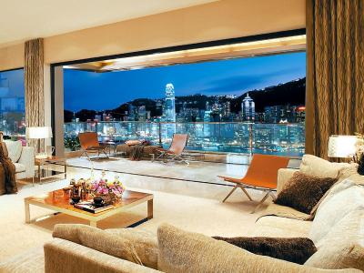 大获全胜 扎克伯格如何赢得与议员的当面对峙